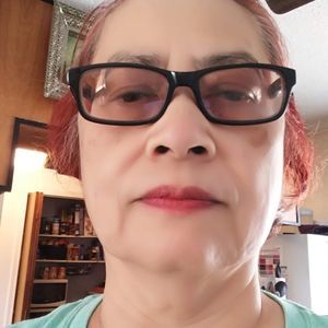 Meet your Posher, Elle